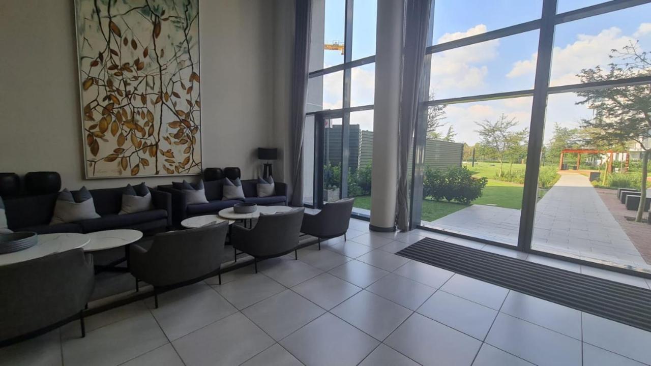 Apartamento 519 Menlyn Maine Trilogy Pretoria-Noord Exterior foto