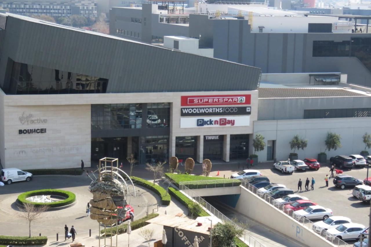 Apartamento 519 Menlyn Maine Trilogy Pretoria-Noord Exterior foto
